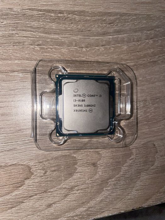 Процесор Intel i3-8100 3.6GHz