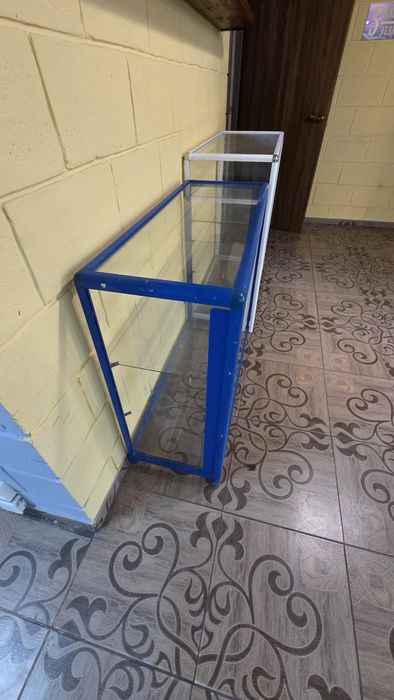 Витрина  для магазина