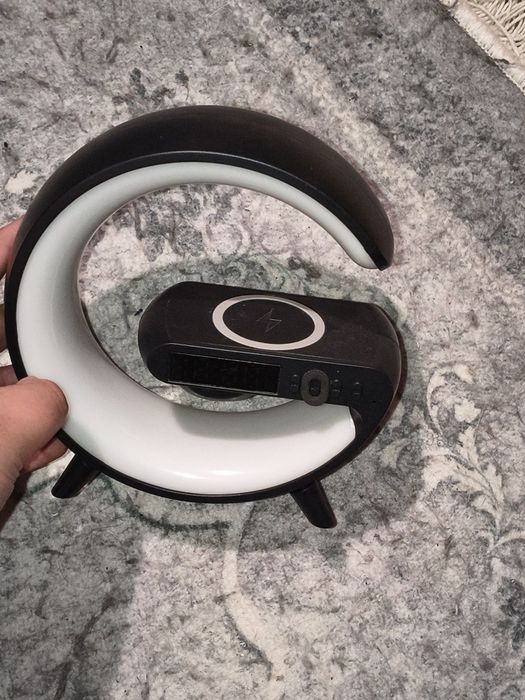G-smart нощна лампа , зарядно , аларма , часовник , bluetooth колонка
