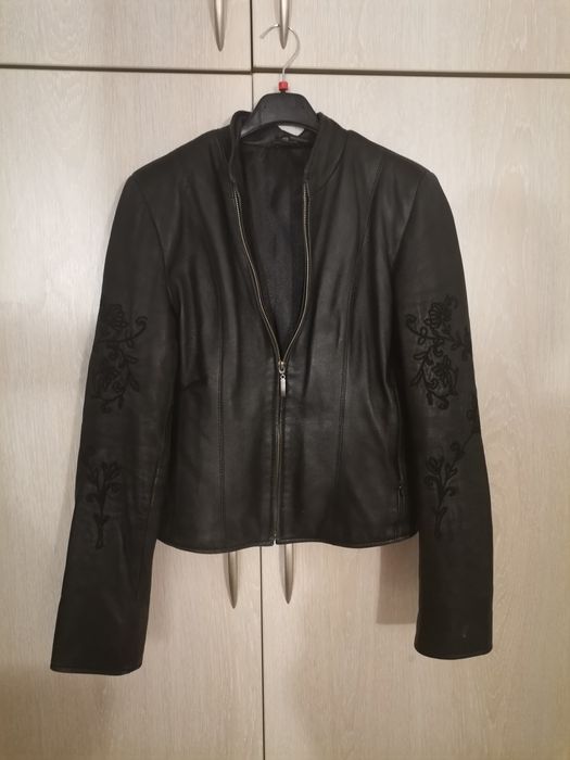 Кожено яке 38 номер