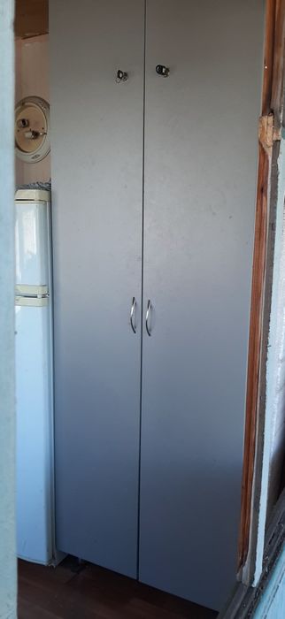 Продам шкаф в прихожку