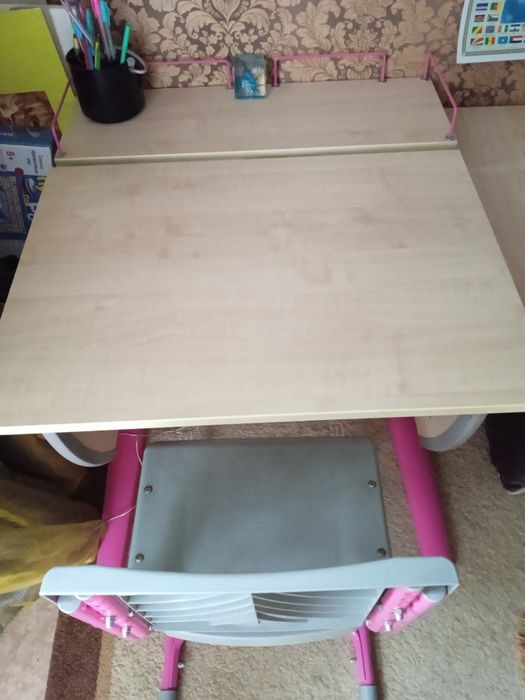 Растущая парта со стулом