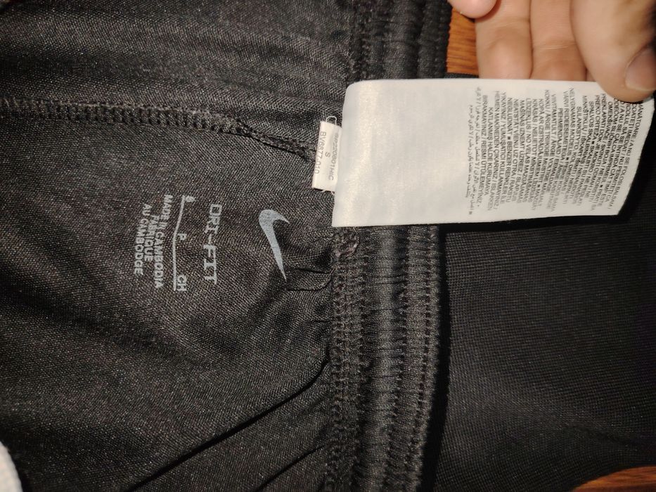 Pantaloni Nike S