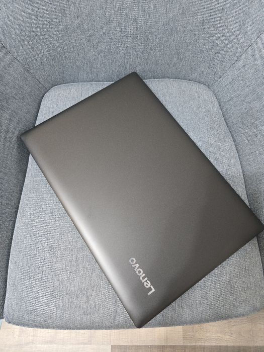 Laptop Lenovo - i5 -8250U