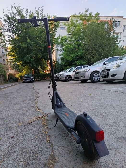 Trotineta electrica Ninebot by Segway KickScooter F40E