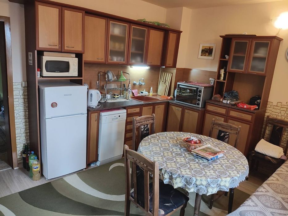 Къща в  с.Ветрен