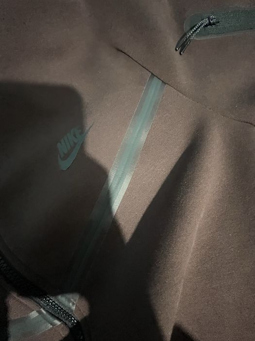 Nike Tech purtat o singura data