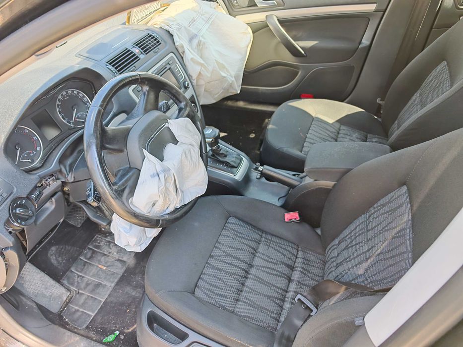 Skoda Octavia 2011 1.2tsi DSG на части цялата