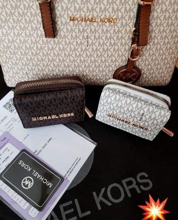 Set geanta +portofel,super model import Italia, saculet