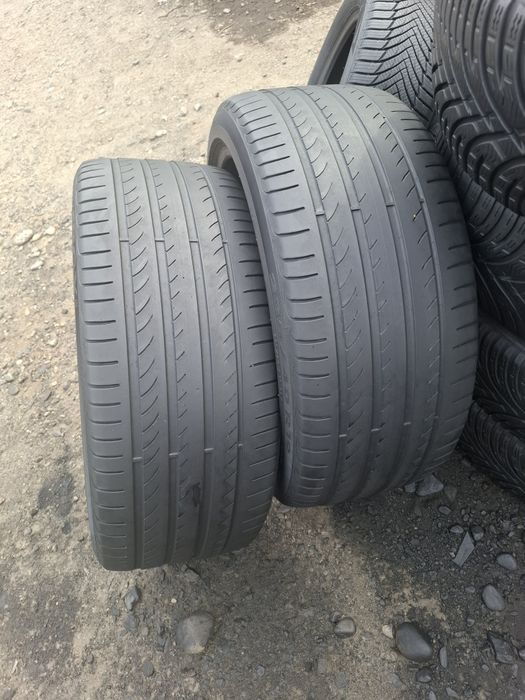 Vand 2 anvelope 235 40 19 pireli de vara bune dot 2022