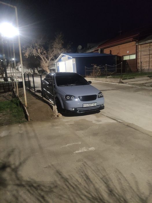 Lacetti 1.8 zor xolatda