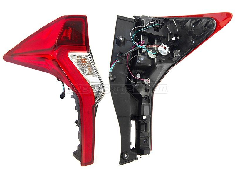 Фонарь задний Mitsubishi Pajero sport