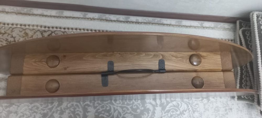 Продам круглый стол с седушками