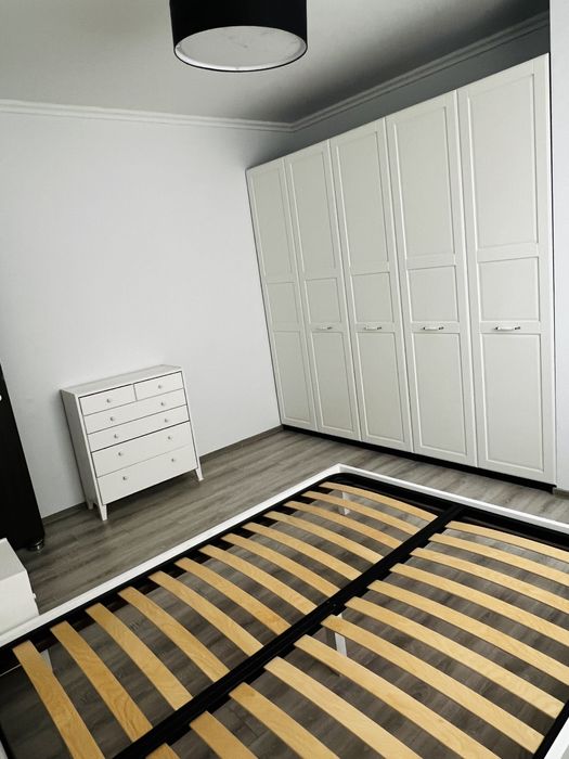 Proprietar inchiriez apartament