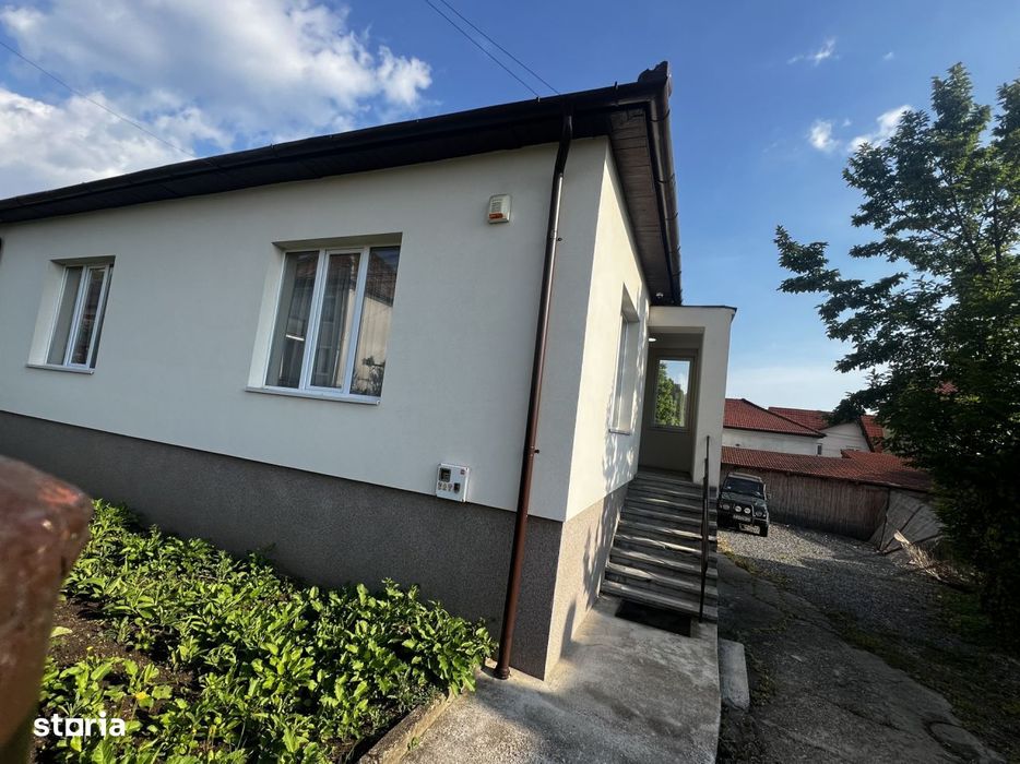 Casa de vanzare in cartierul Andrei Muresanu