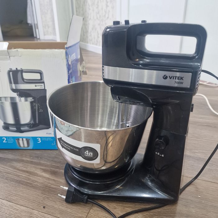 Продам тестомешалку и миксер 2 в 1