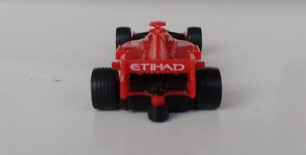 Ferrari F2008, мащаб 1/38