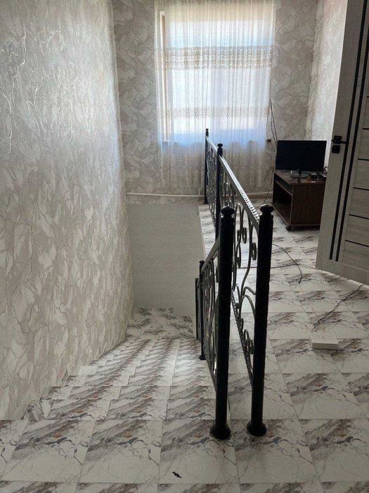 Продается 2-этажный дом + участок в отличном месте рядом с Жусабазаром