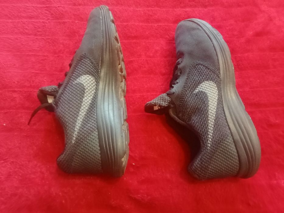 Маратонки найк 41 номер-оригинални