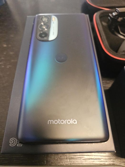 Motorola edge 30 Pro 12GB ram 256gb + Lenovo Think AR  очила
