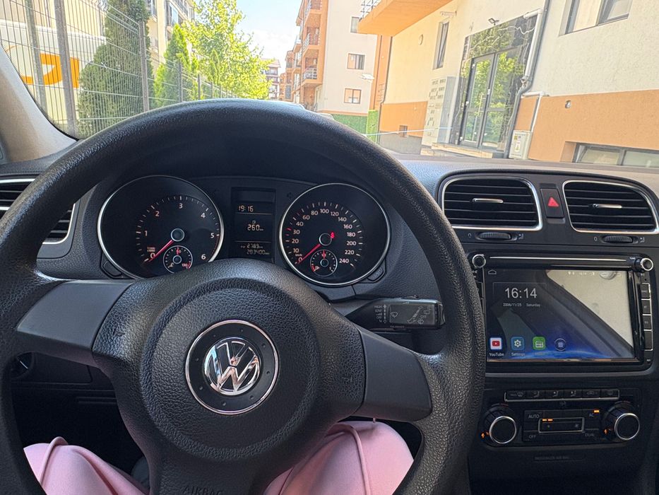 VOLKSWAGEN Golf 2010 — imagine 5