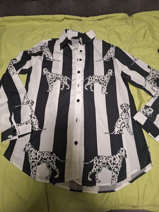 Топ с принт кучета