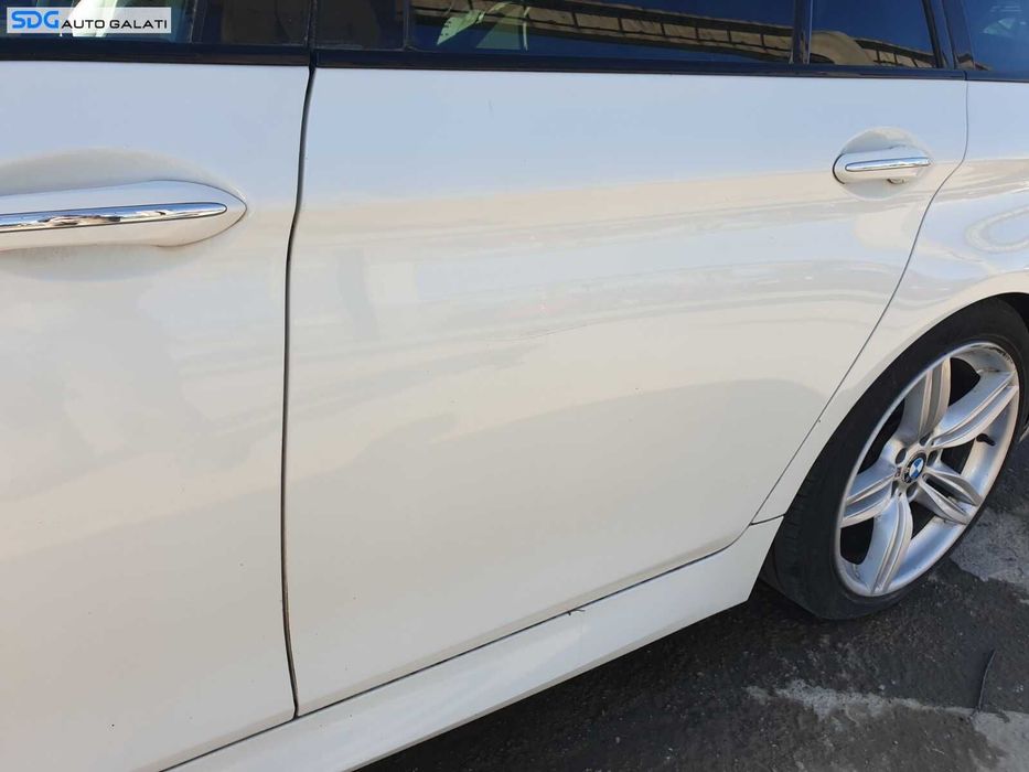 Usa Usi Portiera Portiere Stanga Spate Dezechipata BMW Seria 5 F11 2009 - 2017 Culoare 300 Alpinweiss [C5247]