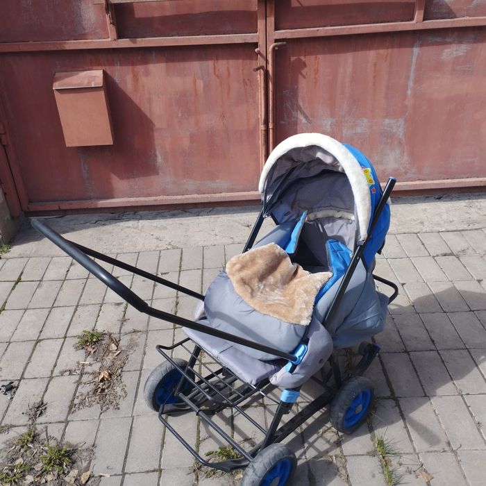 Коляска для ребёнка