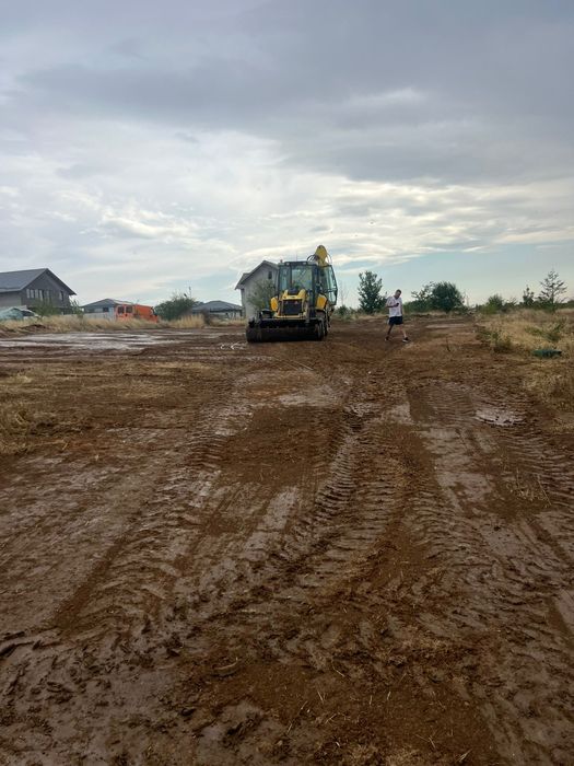 Vând parcele teren intravilan