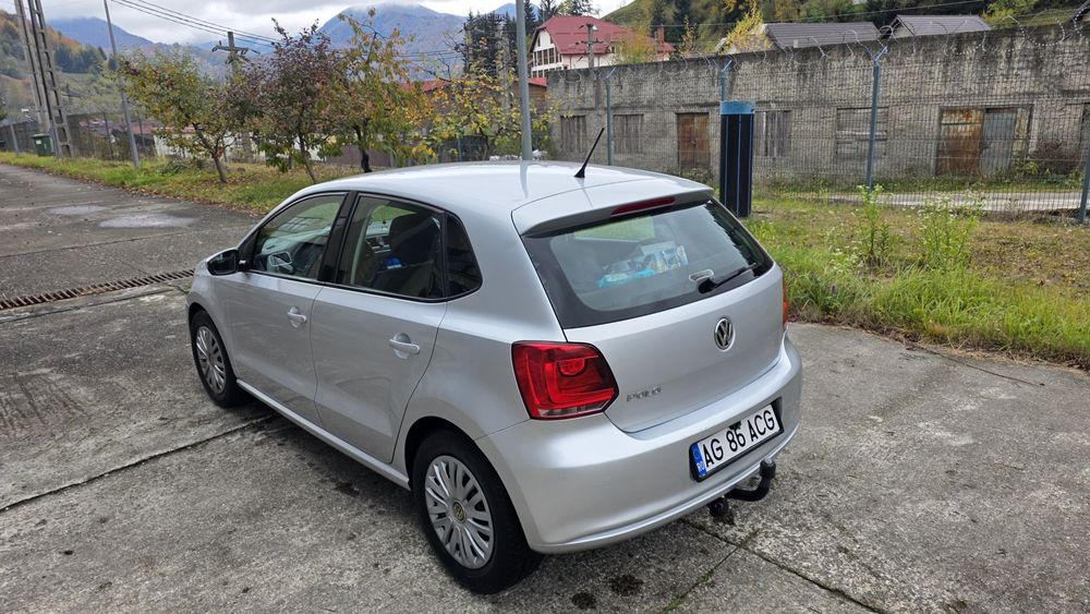 VOLKSWAGEN Polo 2012 — imagine 2
