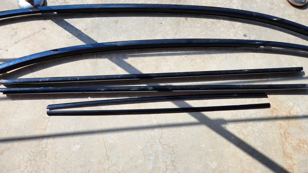 Elemente decor exterior trimuri M pachet shadowline E82 coupe