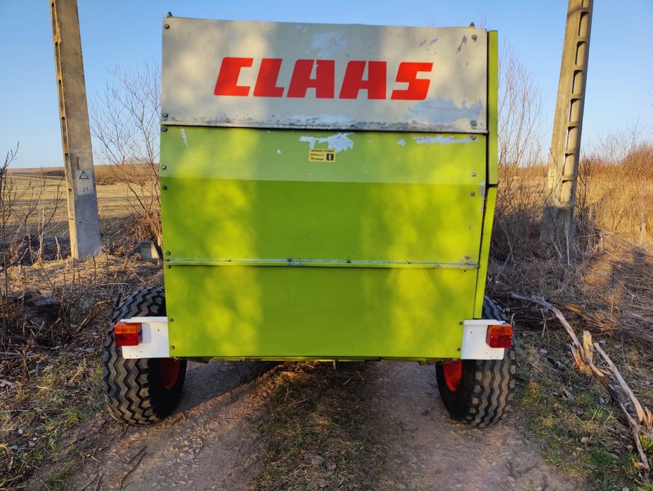 Balotiera/presa baloti rotunzi Claas rollant 46 Silage
