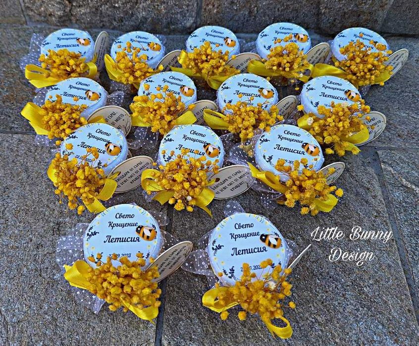 Подаръчета - бурканчета, шишенца и епруветки