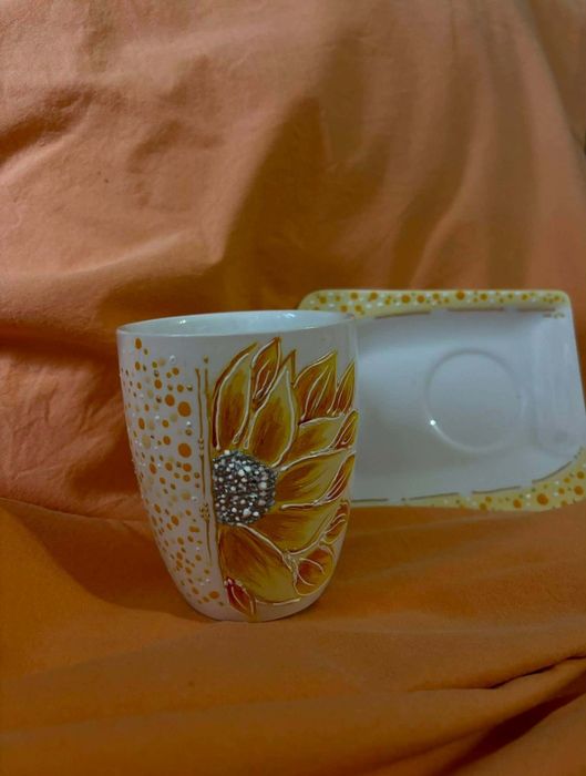 Ръчно рисувани чаши