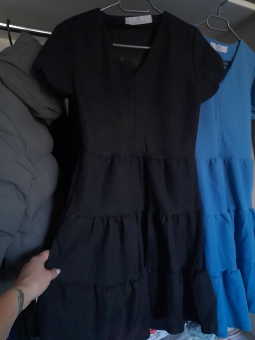 Рокля  синя и черна 2 броя за 30 лв
