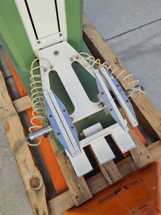 Професионална  гладачна преса за шивашки цех