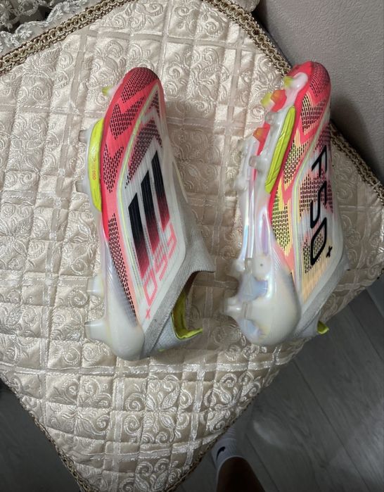 Бутсы F50 Описание