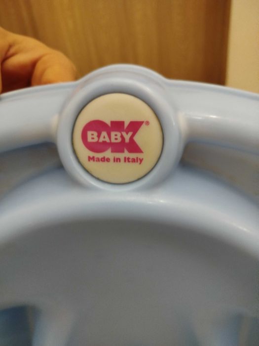 Бебешка вана със стойка, италиански