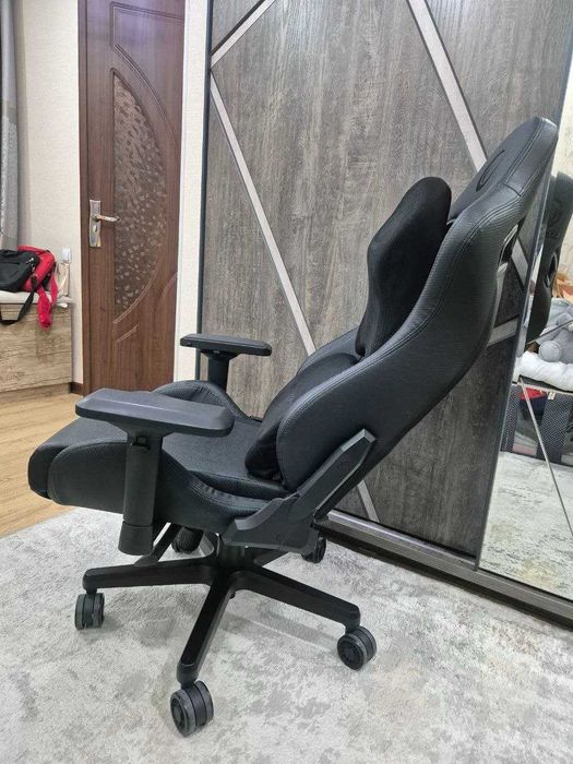 Игровое кресло Rampage KL-R10 Black б/у