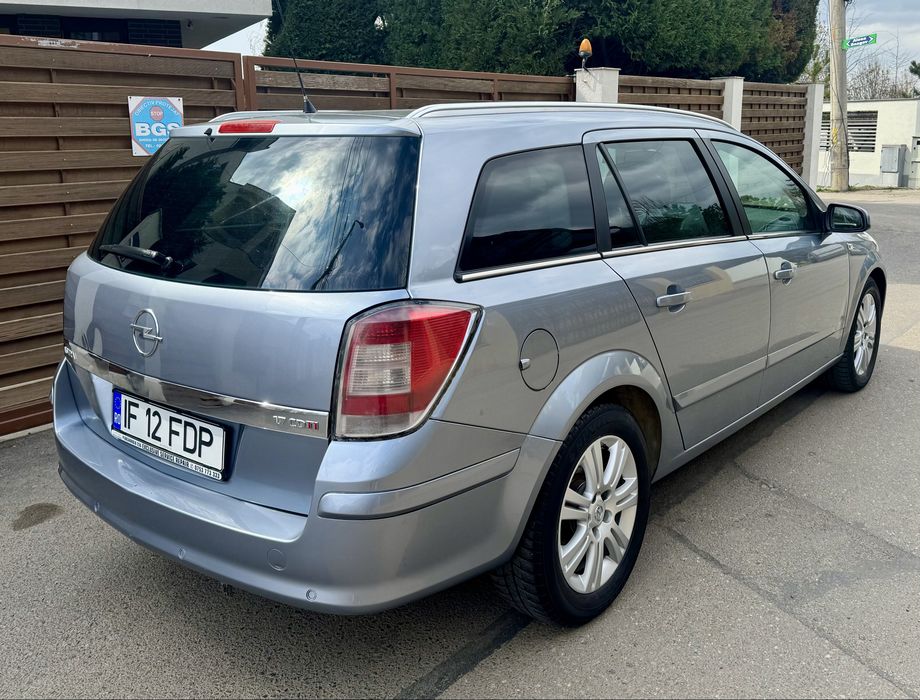 Opel Astra H 2008 1.7 CDTI 6 viteze model Cosmo Full