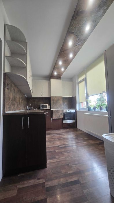Продава се Четиристаен апартамент в Търговище, Център - 80 кв.м за 606 €/кв.м - Снимка #1