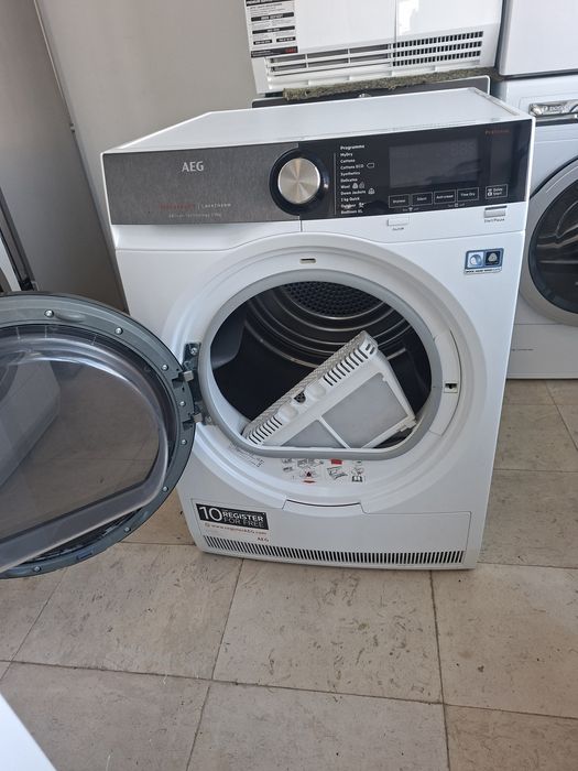 Сушилня AEG 9000 Series