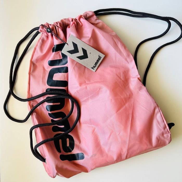 Нова раница текстил Hummel