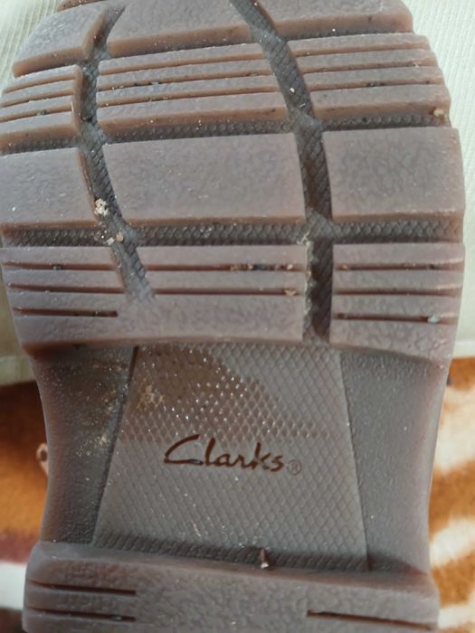 Бебешки зимни боти на Clarks