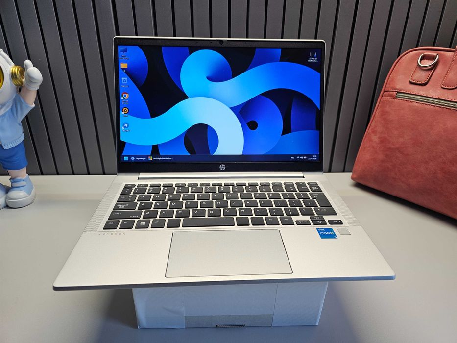 ПРОДАМ HP ProBook 430G8 Компактный Core™i3-1115G4/8GB/128SSD/13.3"HD