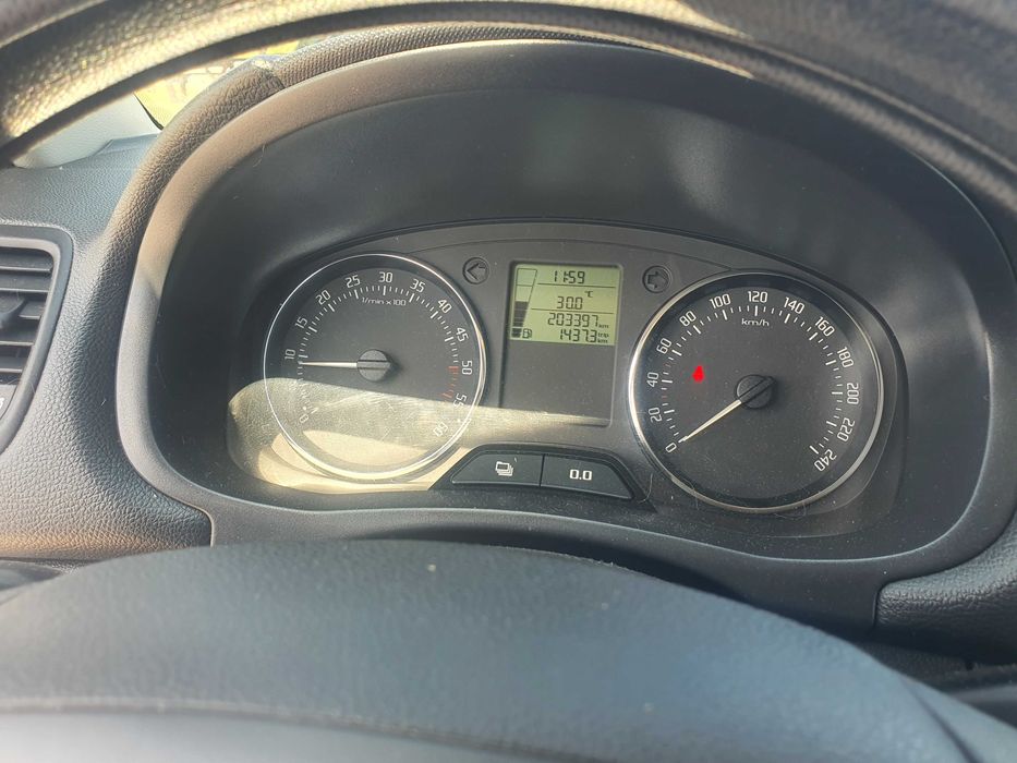 Skoda fabia 2011