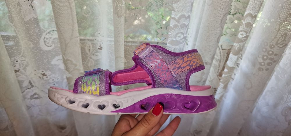 Сандали Skechers