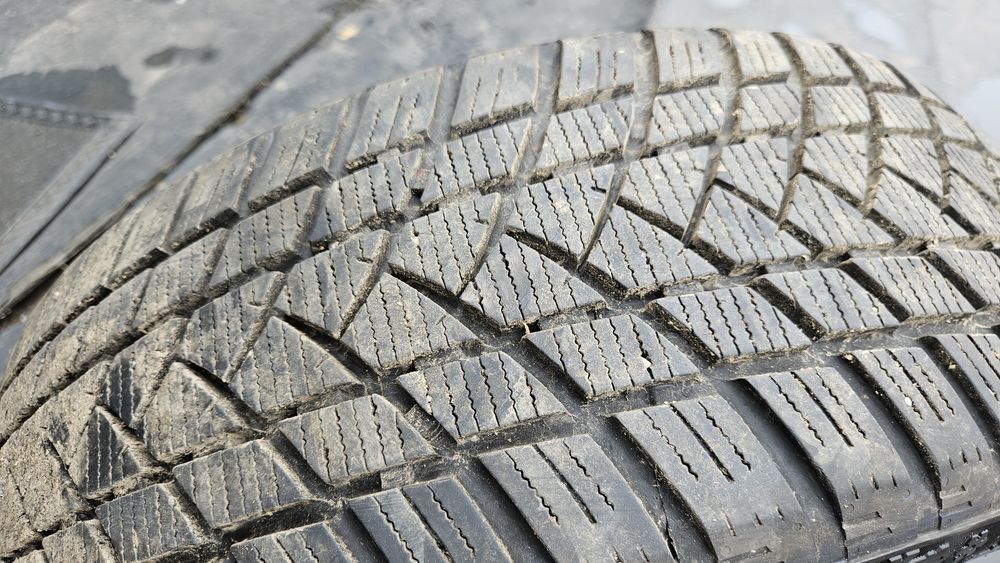 2бр гуми 205 55 16