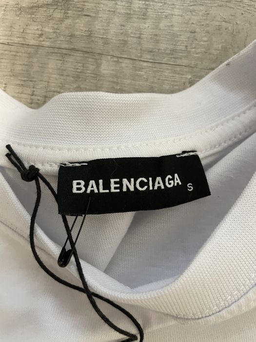 Tricou balenciaga