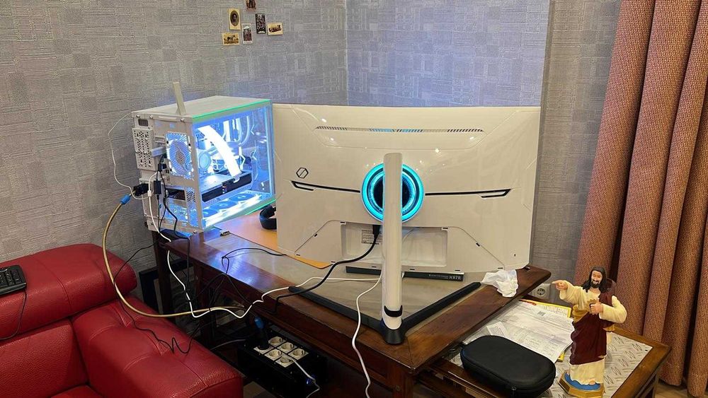 Монитор Samsung Odyssey G8 32" 2025 4K